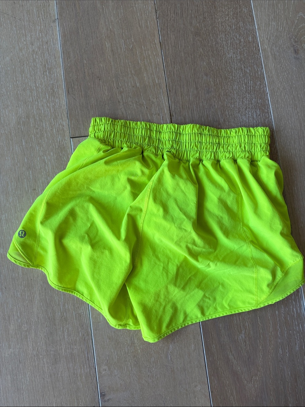 lululemon athletica Neon Lime Running Shorts hotty hot 4” hi rise - Picture 3 of 3